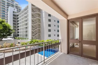 Photo #6: 202524763 Listing 