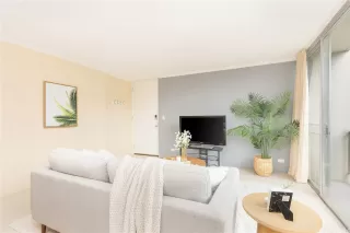 Photo #3: 202524772 Listing 