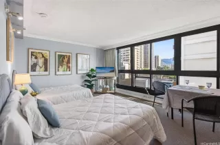 Photo #2: 202524778 Listing 