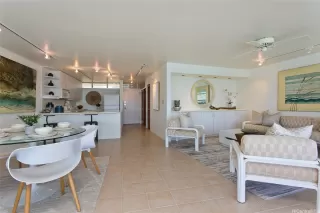 Photo #3: 202524786 Listing 