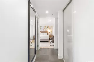 Photo #5: 202524793 Listing 