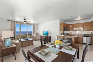 Photo #2: 202524797 Listing 