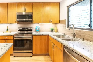 Photo #6: 202524814 Listing 