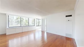 Photo #2: 202524858 Listing 