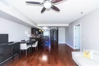 Photo #6: 202524865 Listing 