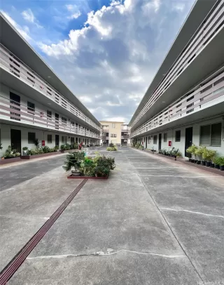 Photo #6: 202524867 Listing 