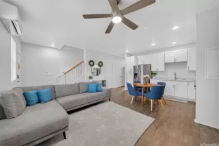 Photo #5: 202524870 Listing 