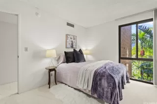 Photo #3: 202524873 Listing 