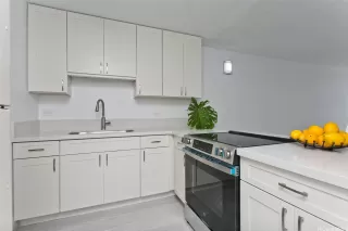 Photo #3: 202524879 Listing 