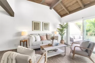 Photo #5: 202524887 Listing 