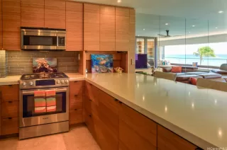 Photo #2: 202524897 Listing 