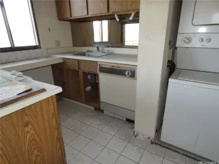 Photo #6: 202524909 Listing 