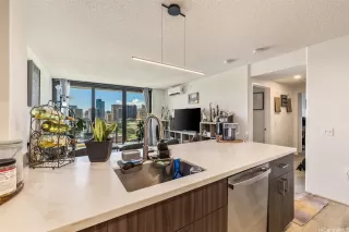 Photo #5: 202524961 Listing 