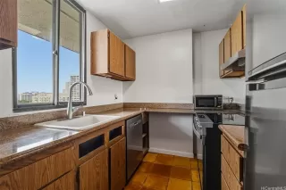 Photo #3: 202524964 Listing 