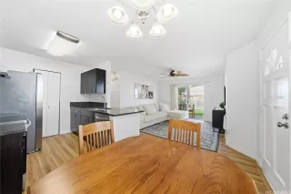 Photo #4: 202524966 Listing 