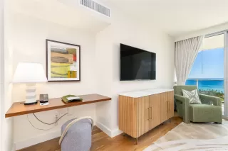 Photo #2: 202524971 Listing 