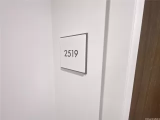 Photo #5: 202524990 Listing 