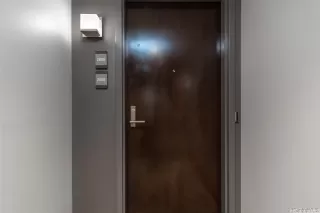 Photo #2: 202524995 Listing 