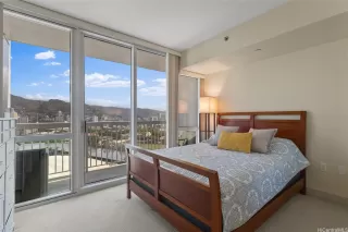 Photo #4: 202524996 Listing 