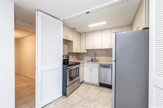 MLS: 202525024 Condo For Sale