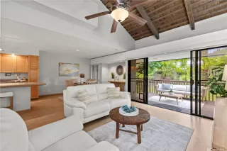 Photo #2: 202525037 Listing 