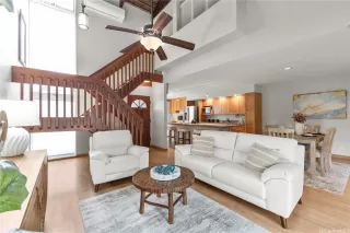 Photo #5: 202525037 Listing 