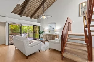 Photo #6: 202525037 Listing 