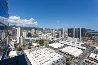 Photo #5: 202525042 Listing 