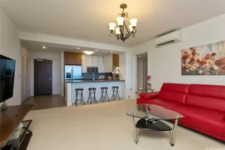 Photo #6: 202525042 Listing 