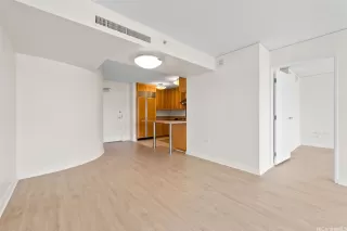 Photo #3: 202525049 Listing 