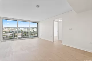 Photo #5: 202525049 Listing 