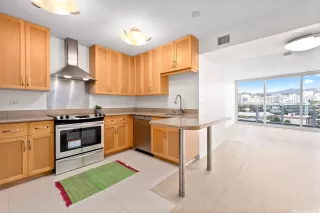 Photo #6: 202525049 Listing 