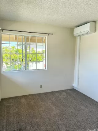 Photo #5: 202525050 Listing 