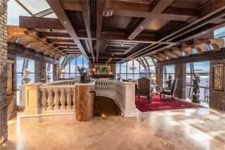 Photo #3: 202525059 Listing 