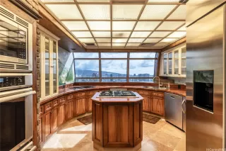 Photo #5: 202525059 Listing 