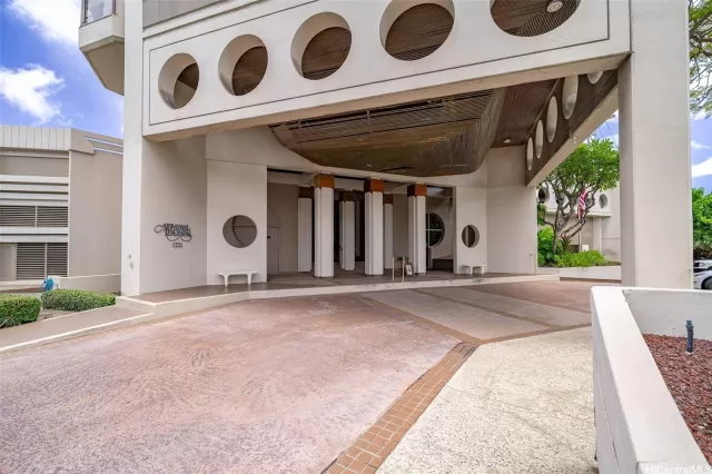 MLS: 202525072 Condo For Sale