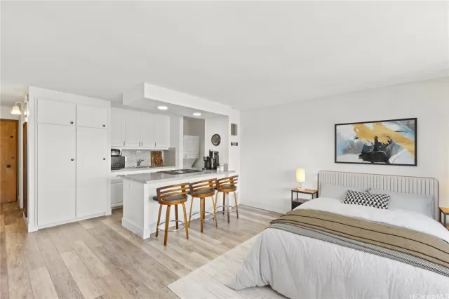 MLS: 202525093 Condo For Sale