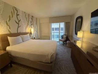 Photo #2: 202525097 Listing 