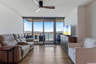 Photo #2: 202525167 Listing 