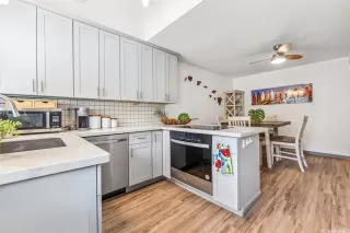 Photo #4: 202525185 Listing 