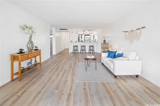 Photo #5: 202525230 Listing 