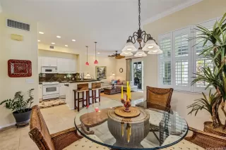 Photo #5: 202525234 Listing 