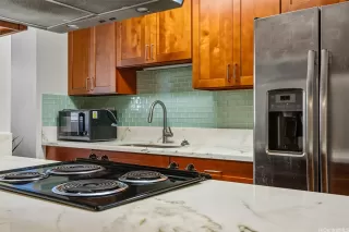 Photo #6: 202525236 Listing 