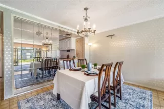 Photo #3: 202525242 Listing 