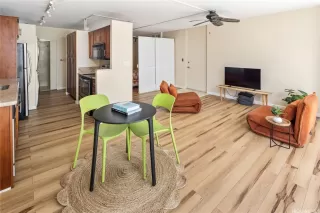 Photo #6: 202525243 Listing 