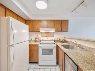 Photo #4: 202525249 Listing 