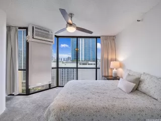 Photo #5: 202525249 Listing 