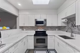 Primary Photo for MLS#: 202525251