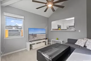 Photo #5: 202525251 Listing 