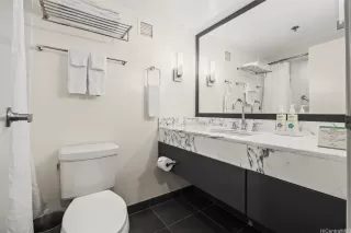 Photo #4: 202525252 Listing 